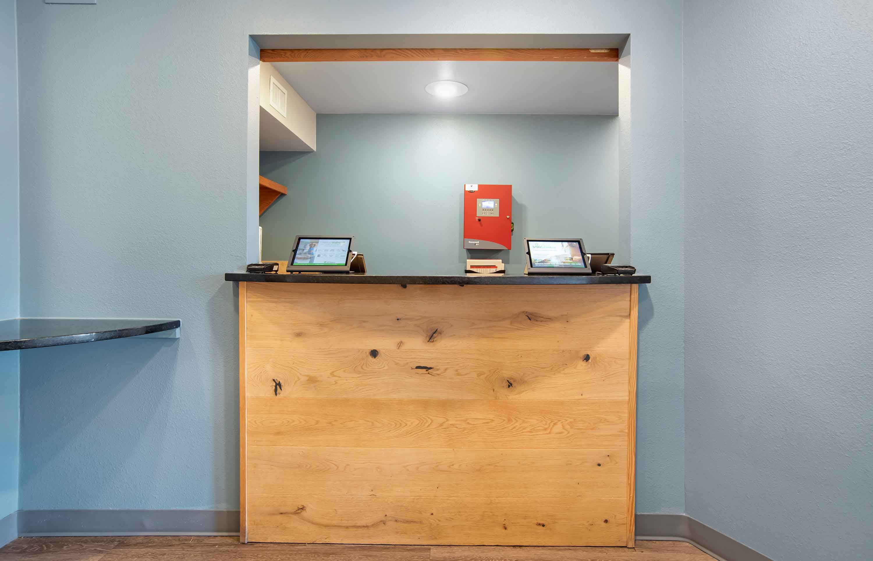 Lobby and Guest Check-in