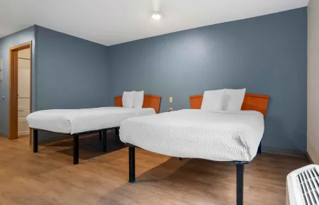 Studio Suite - 2 Full Beds