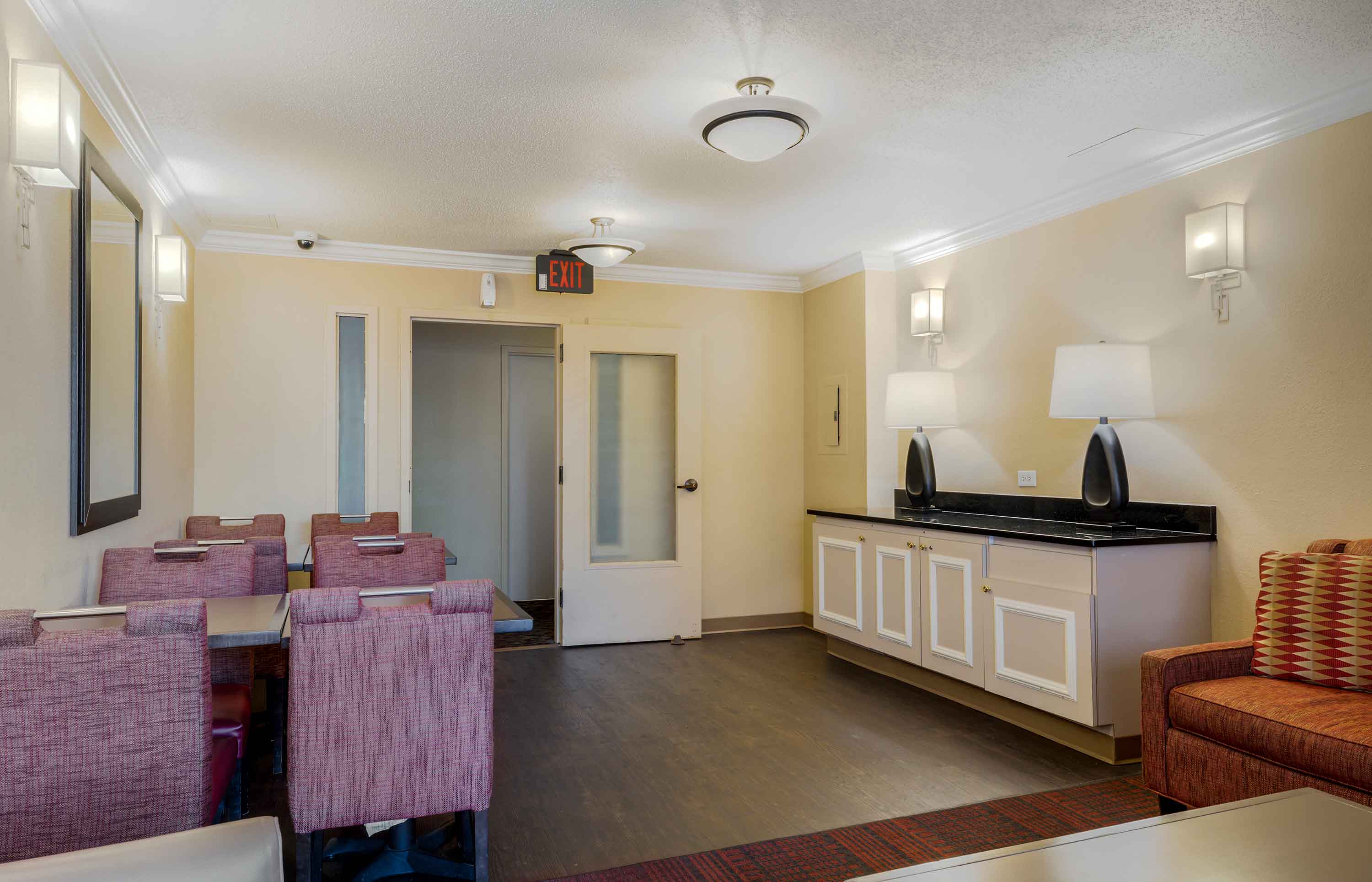 Free Grab-and-Go Breakfast