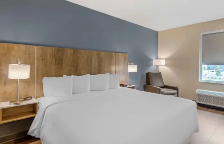 Studio Suite - 1 King Bed