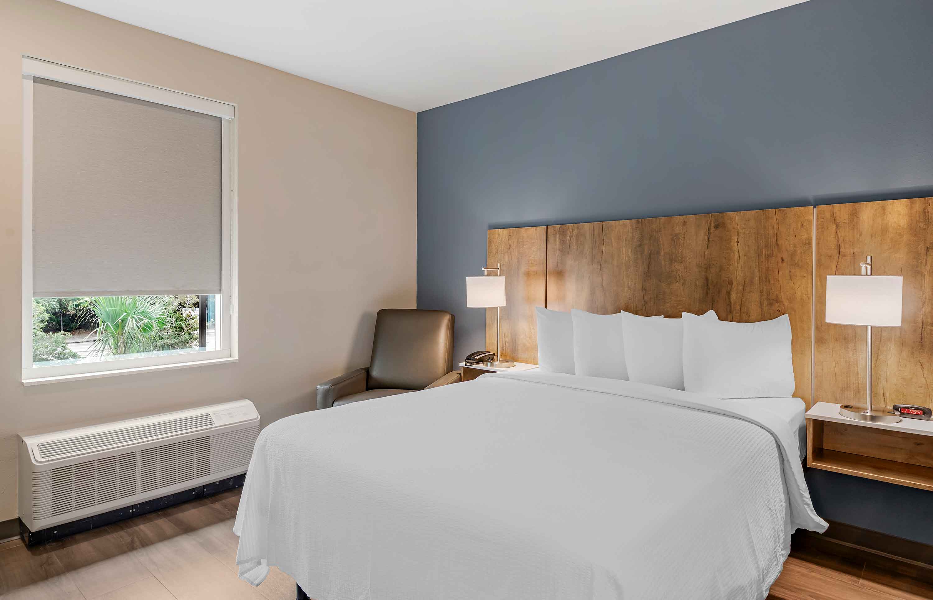 Studio Suite - 1 Queen Bed