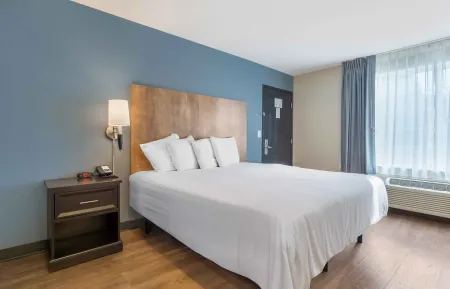 Superior Studio - 1 King Bed