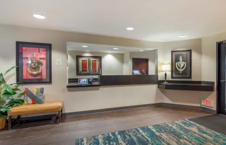 Lobby and Guest Check-in