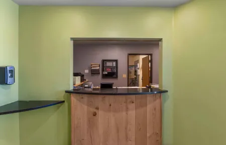 Lobby and Guest Check-in