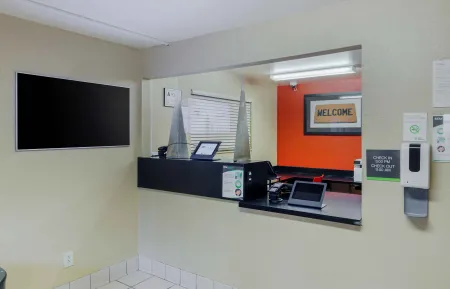 Lobby and Guest Check-in