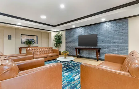 Lobby and Guest Check-in