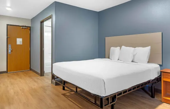 Studio Suite - 1 Full Bed