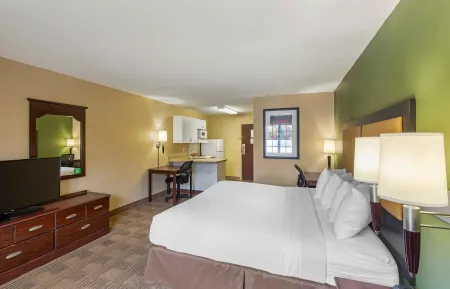 Studio Suite - 1 King Bed