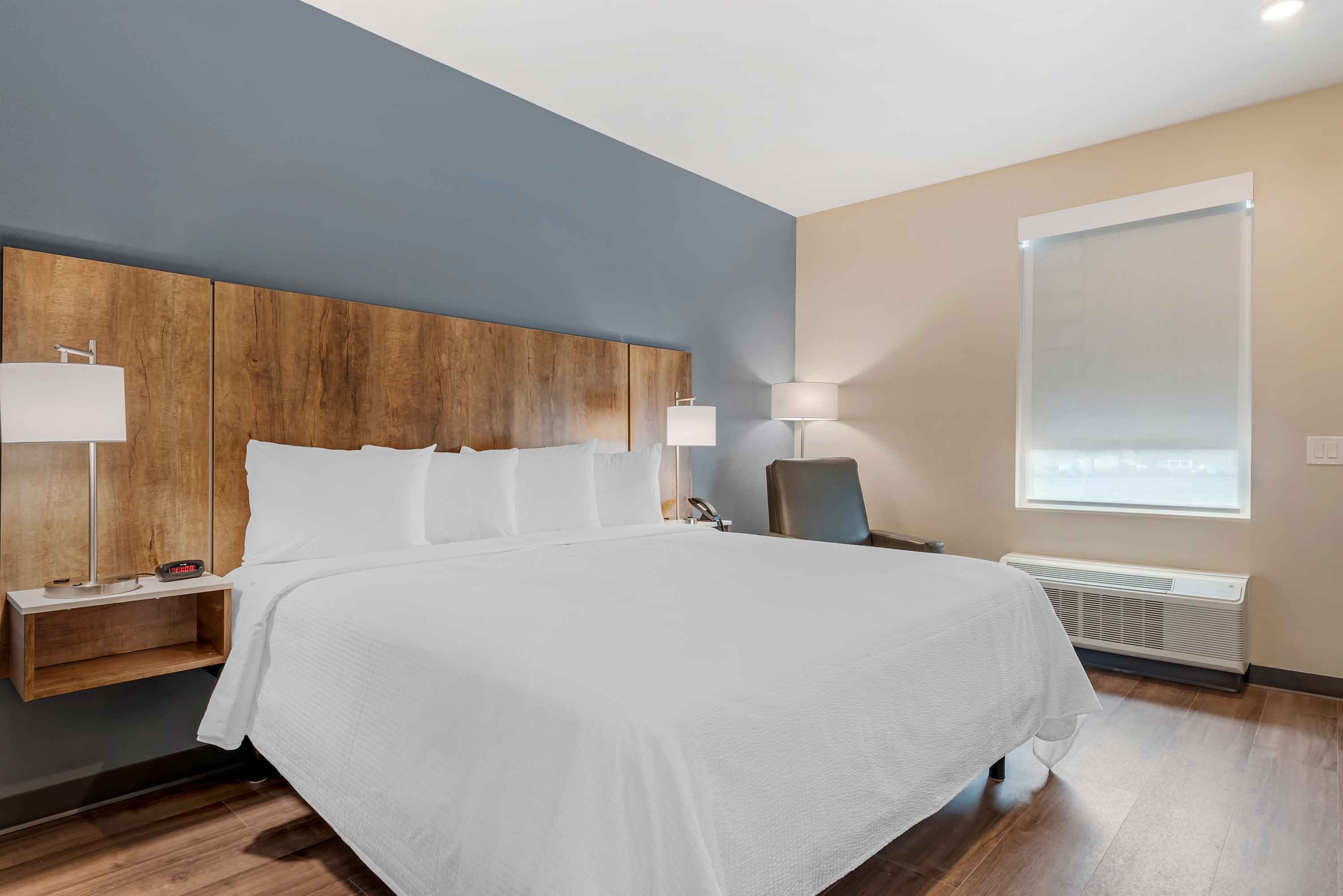 Superior Studio - 1 King Bed