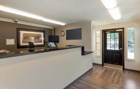 Lobby and Guest Check-in