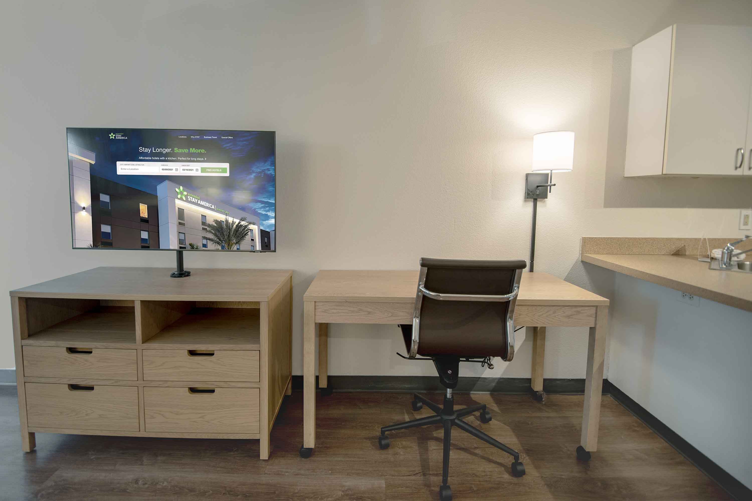 Studio Suite - 1 King Bed