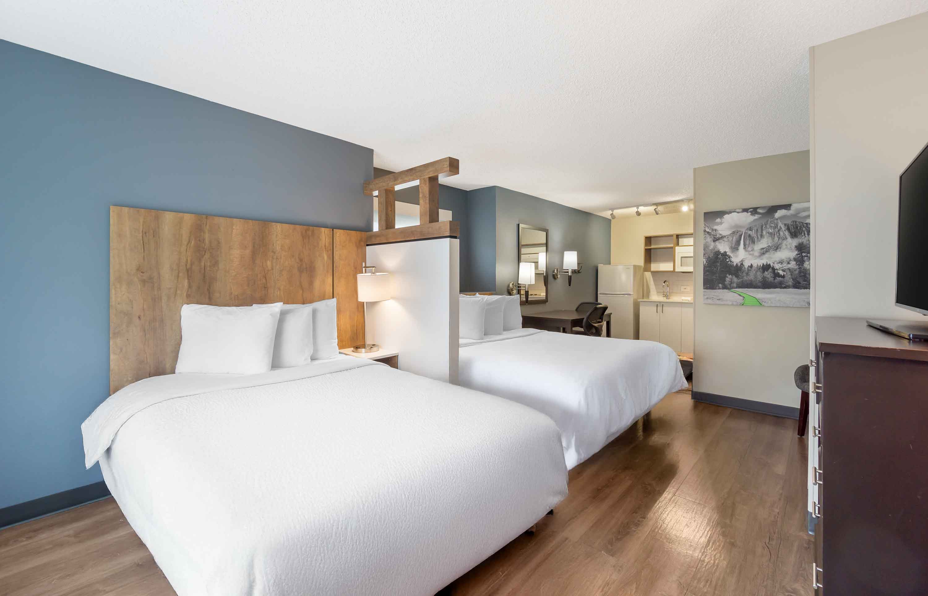 Studio Suite - 2 Full Beds