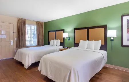 1 Bedroom Suite - 2 Queen Beds